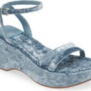 Jeffrey Campbell Activate Sky Blue Velvet‎ Platform Sandals Sz 7.5